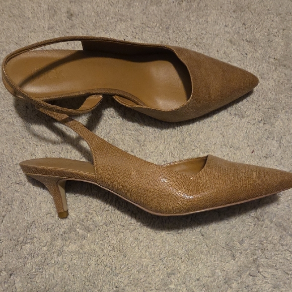 Women's Tan Slingback Shoes - Picture 2 of 3